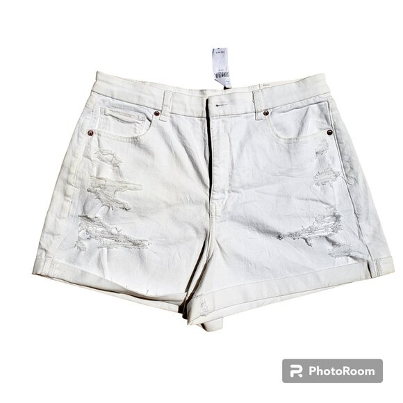 NWT AE white distressed curvy mom shorts - size 14 - Picture 1 of 6